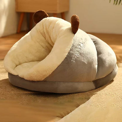 Lit cocooning pour chien en forme d'escargot gris