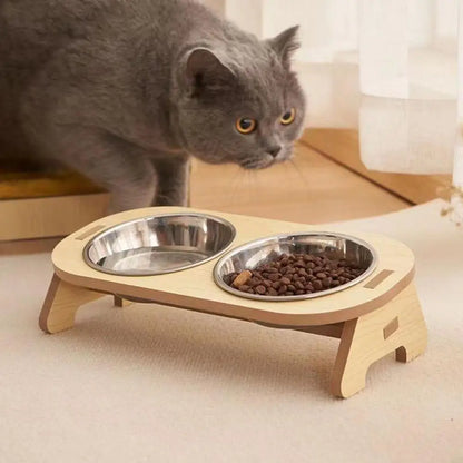 Station de repas en bois avec 2 gamelles pour animaux avec un chat 