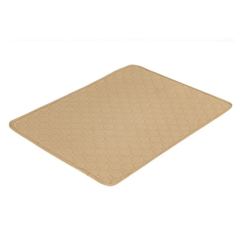 Tapis absorbant réutilisable pour chien beige